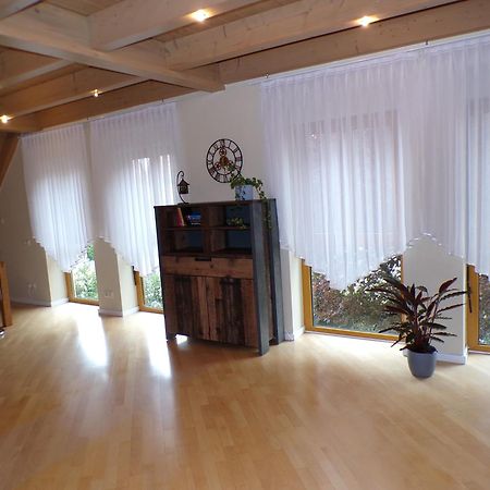 Mondfaenger Ferienwohnung , Naehe Playmobil Funpark Und Messezentrum Wilhermsdorf  المظهر الخارجي الصورة